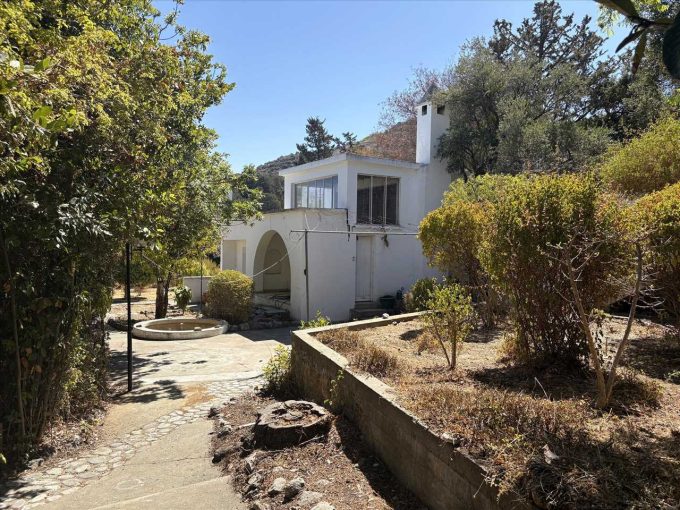 LP530 – Lapta – West of Kyrenia